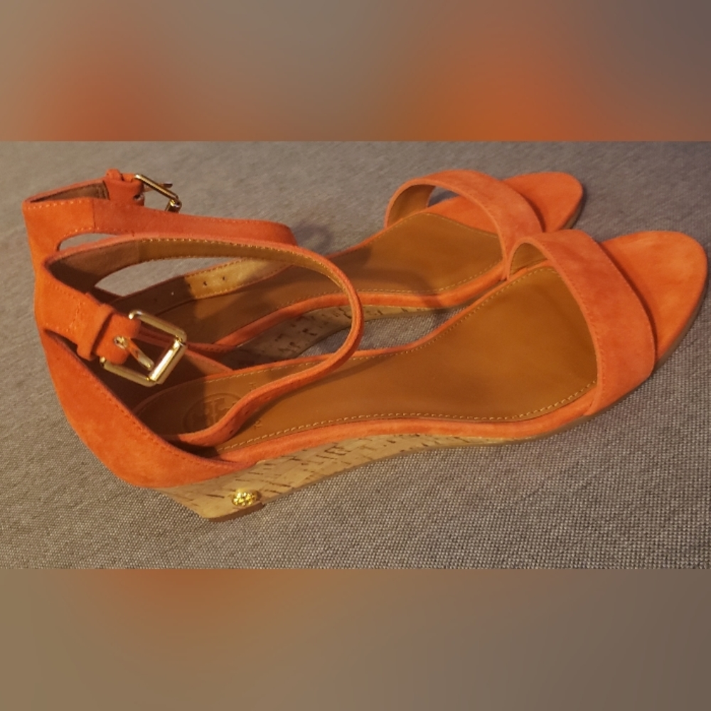 NIB Tory Burch Savannah wedge sandal size 10.5